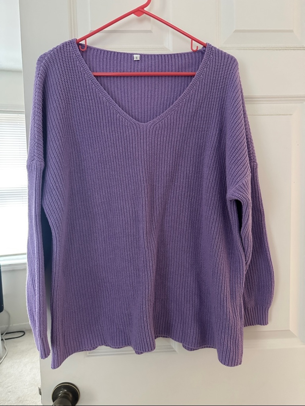 Lavender V-Neck Knit Sweater - Unbranded